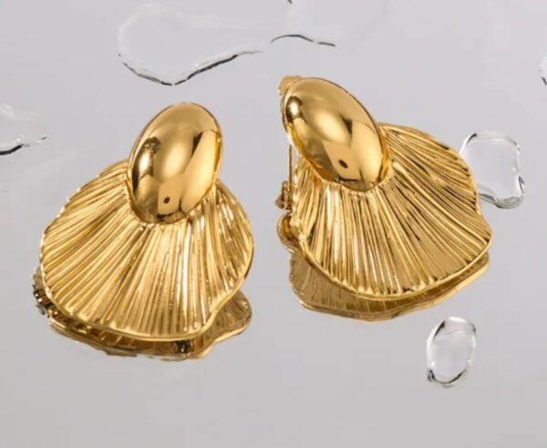 Gleaming Earrings - Image 3